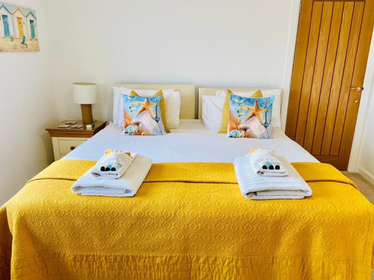 Avon Beach Bed & Breakfast ไครสต์เชิร์ช ภายนอก รูปภาพ